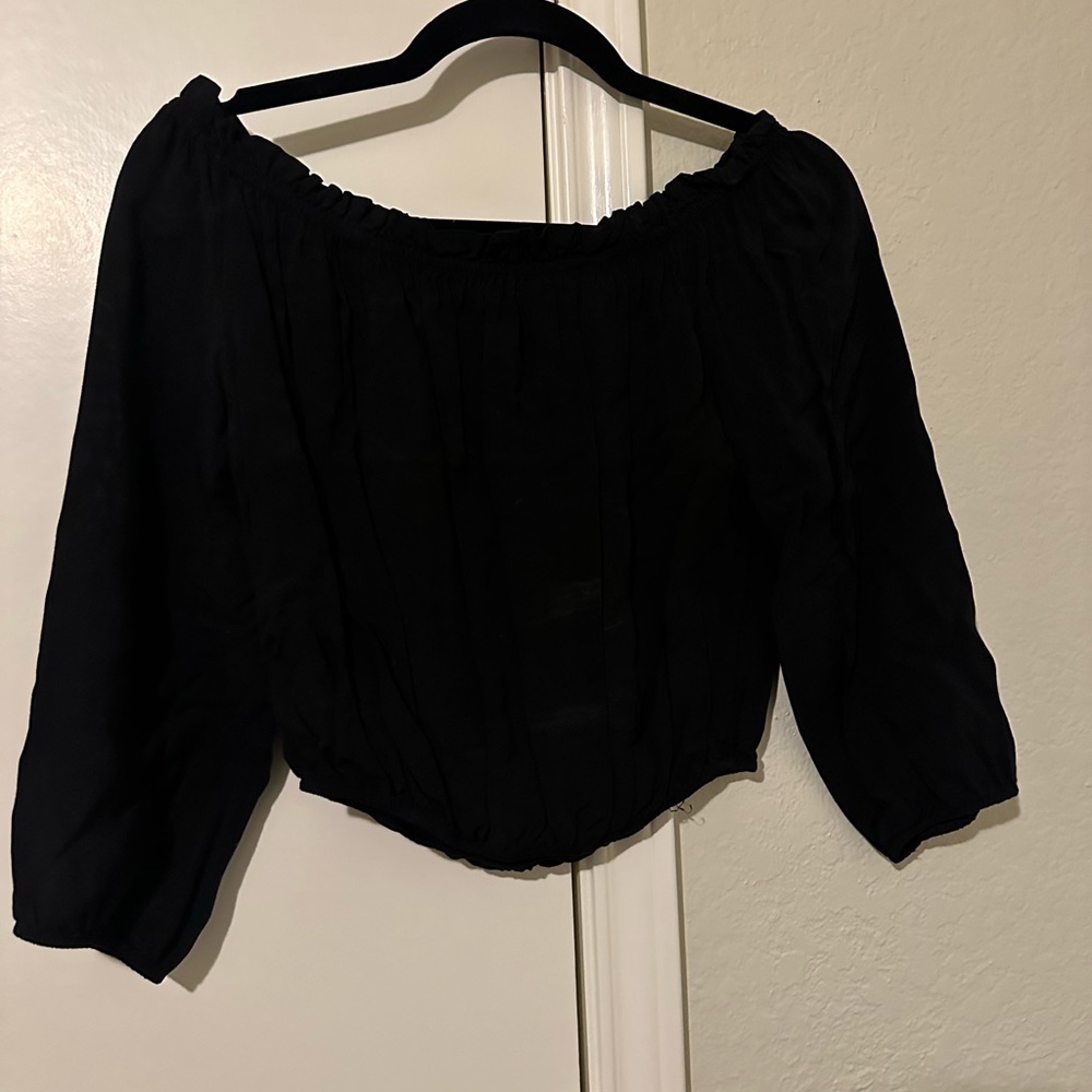 Brandy Melville crop top